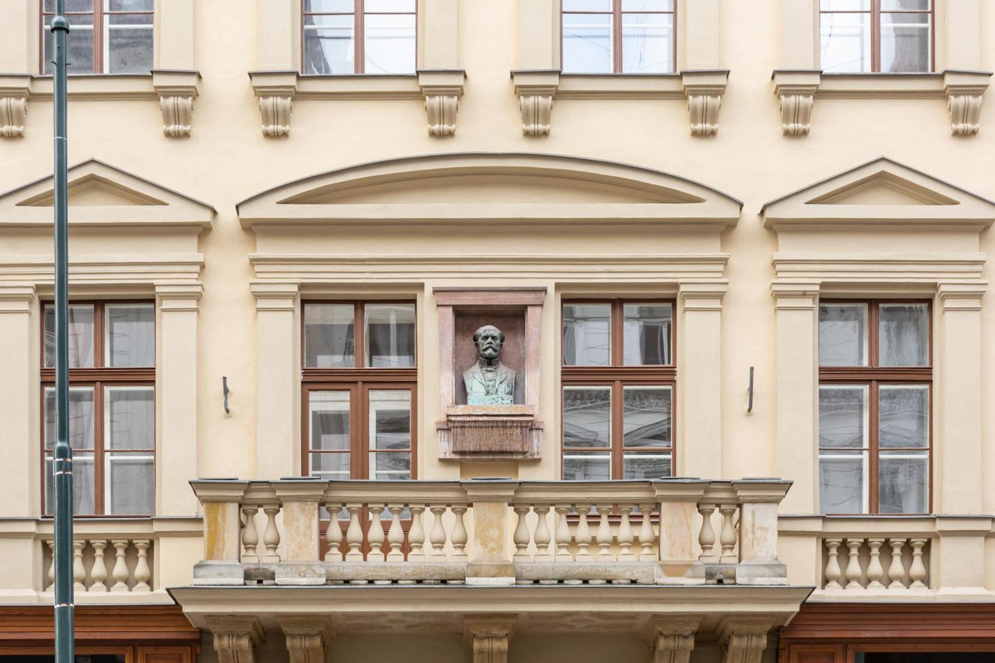 Turnkey I Antonin Dvorak Apartments Prága Kültér fotó